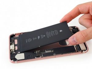 Thay Pin iPhone 7Plus